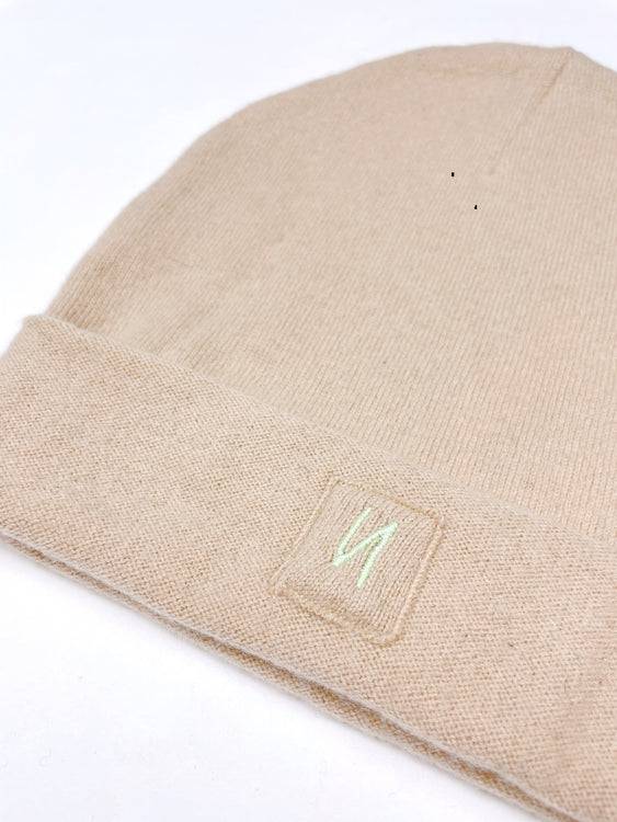 Nonoi Studio HELLBRAUNE MÜTZE "MILANO" AUS KASCHMIR // UNISEX Outlet