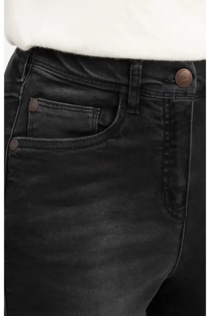 Recover Pants Komfort-Fit-Jeans Jil in BLACK/ BLACK Artikelnummer REC-13417-4325-990 Zeitbegrenzte Promotion