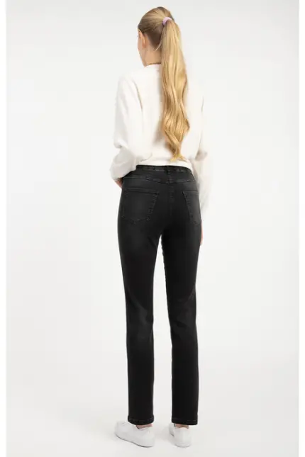 Recover Pants Komfort-Fit-Jeans Jil in BLACK/ BLACK Artikelnummer REC-13417-4325-990 Zeitbegrenzte Promotion