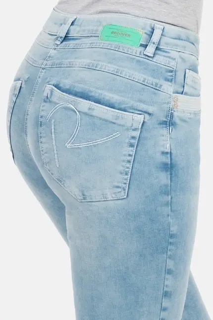 Recover Pants Alara neu, Slim-Fit Jeans in POWER BLEACHED Artikelnummer REC-13346-02-4238-100 Verkauf