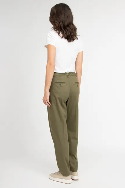 Recover Pants Bundfaltenhose Peggy in Oliv Artikelnummer REC-12641-U4143-580 Limitierter Zeitrabatt