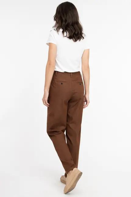 Recover Pants Bundfaltenhose Peggy in Tabakbraun Artikelnummer REC-12641-U4143-822 Fabrik Onlineshop