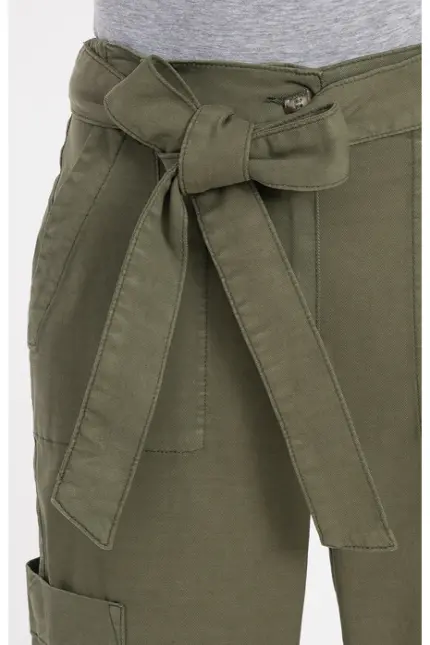 Recover Pants Relaxed-Hose Ana in DUNKELGRÜN Artikelnummer REC-13400-4339-595 Exklusivangebot