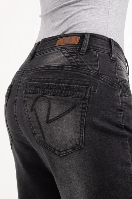 Recover Pants Amira, Relaxed-Fit Jeans in BLACK Artikelnummer REC-13324-03-3880-999 Blitzangebot