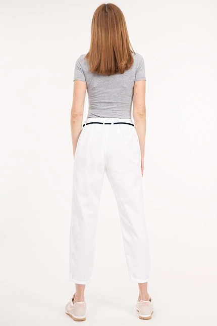 Recover Pants Belina, Relaxed Fit-Hose in WEISS Artikelnummer REC-13014-03-3867-110 Letzte 3 Tage