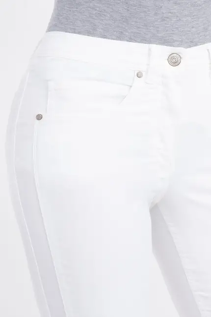 Recover Pants Slim Fit-Hose COCO in WEIß Artikelnummer REC-11954-01-3883-110 50% Rabatt mit kostenlosem Versand