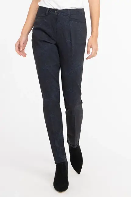 Recover Pants Slim Fit Druckhose in DRUCK DUNKELBLAU Artikelnummer REC-13013-4099-4 Auslauf