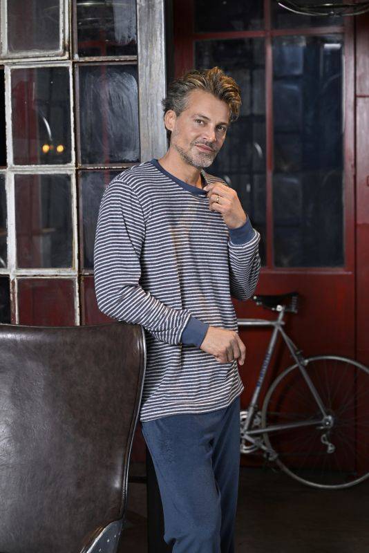 Ringella Pyjama aus Stretchfrottee Sonderangebot der Fabrik