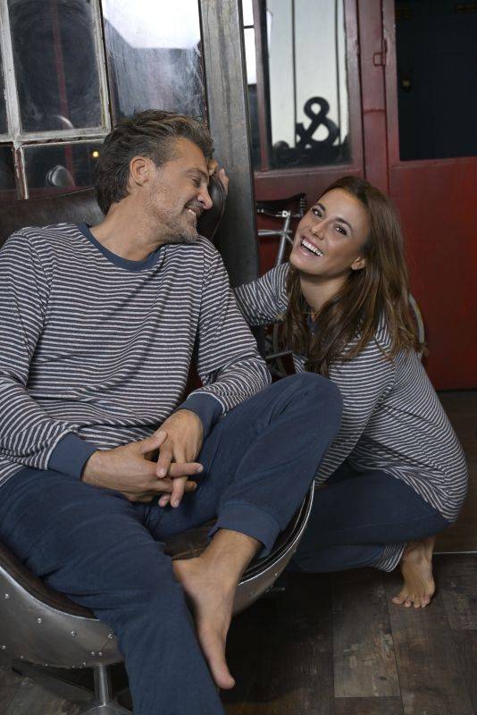 Ringella Pyjama aus Stretchfrottee Sonderangebot der Fabrik
