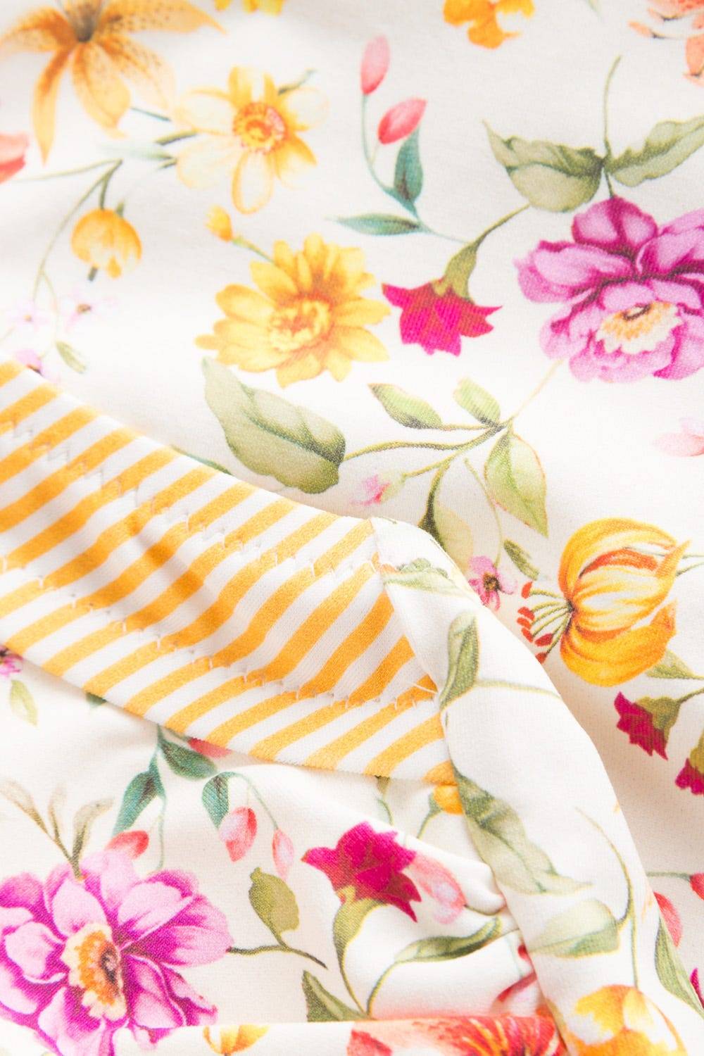 Rösch Badeanzug im Blumen-Druck Sommerblüten Retro verspielt Lycra Bis zu 50% Rabatt