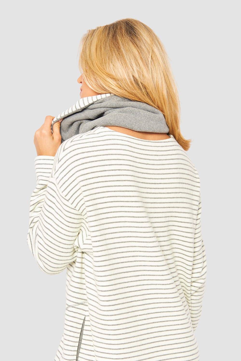 Rösch Rundschal aus Strick Wendbar Loop Materialmix Bestseller