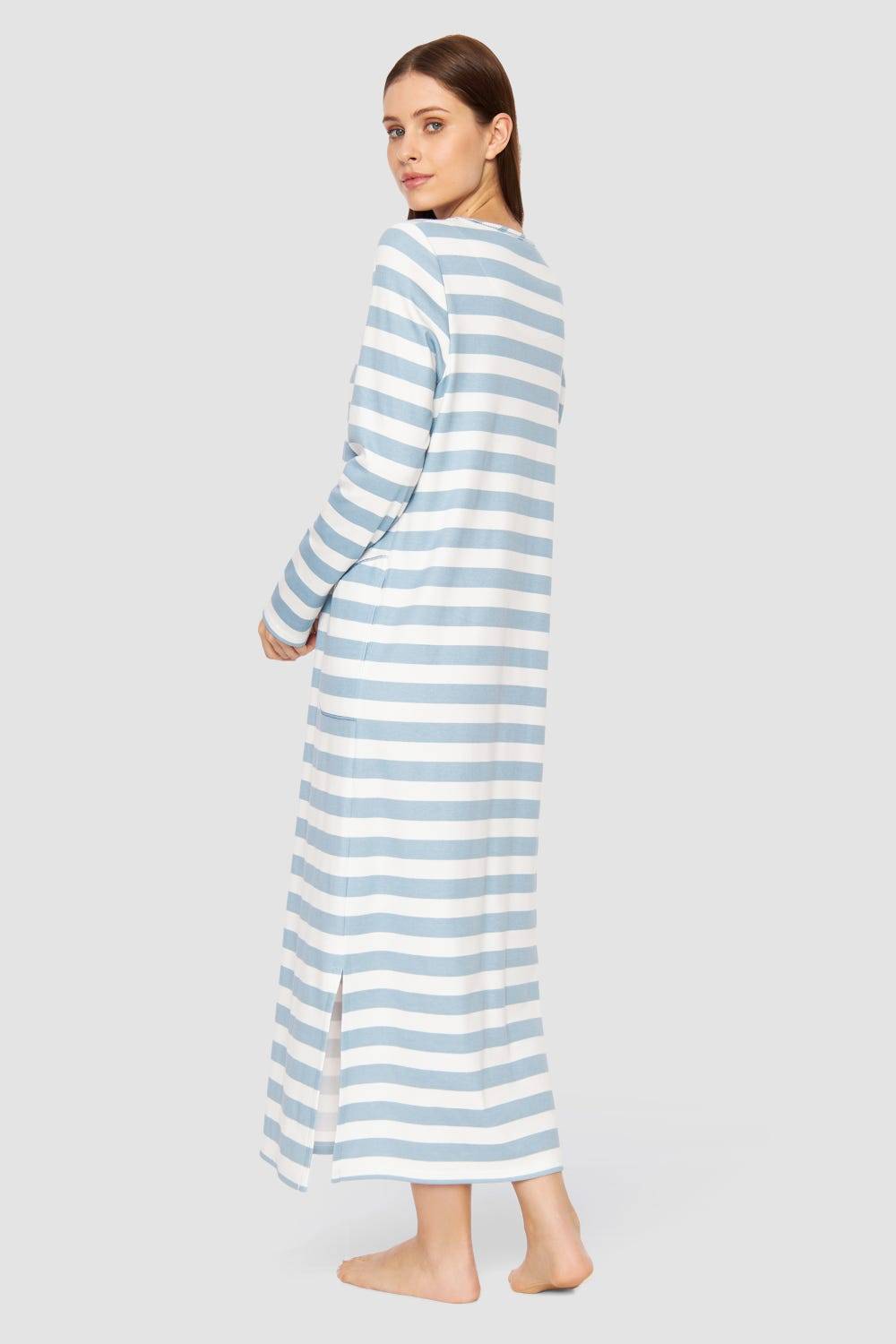 Rösch Nachtkleid im Ringel-Mustermix angerauht Hellblau 100% Baumwolle zollfrei