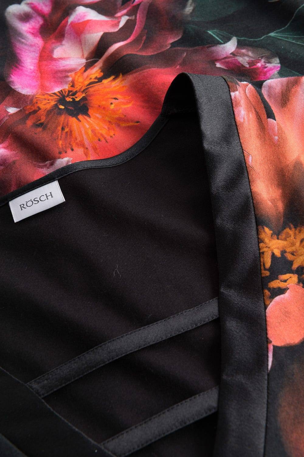 Rösch Pyjama im eleganten Blumendruck V-Ausschnitt Baumwolle/Modal Online