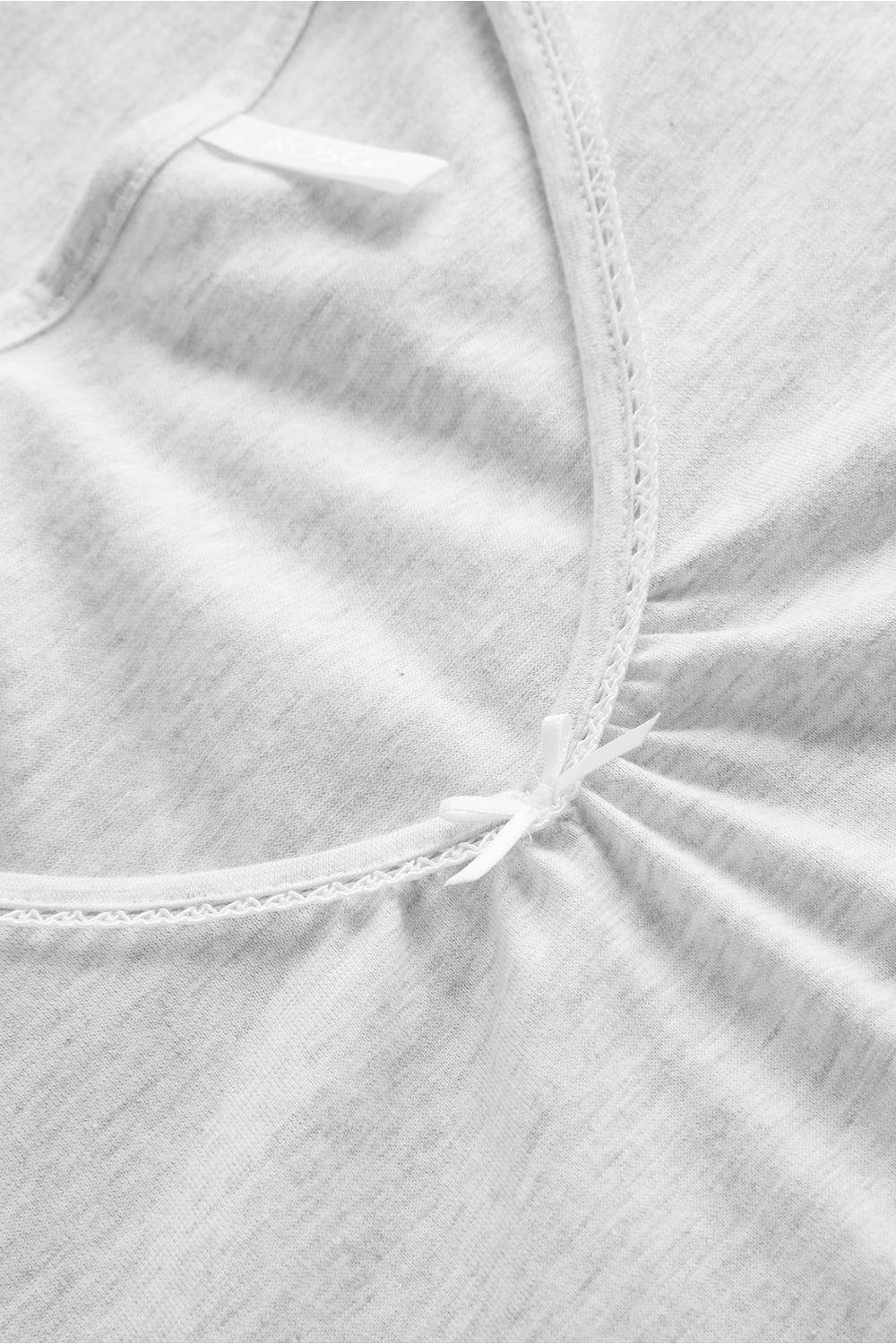 Rösch Pyjama mit Zierschleife und Spitze Grau Kurzarm 7/8-Hose 100% Baumwolle Angebote
