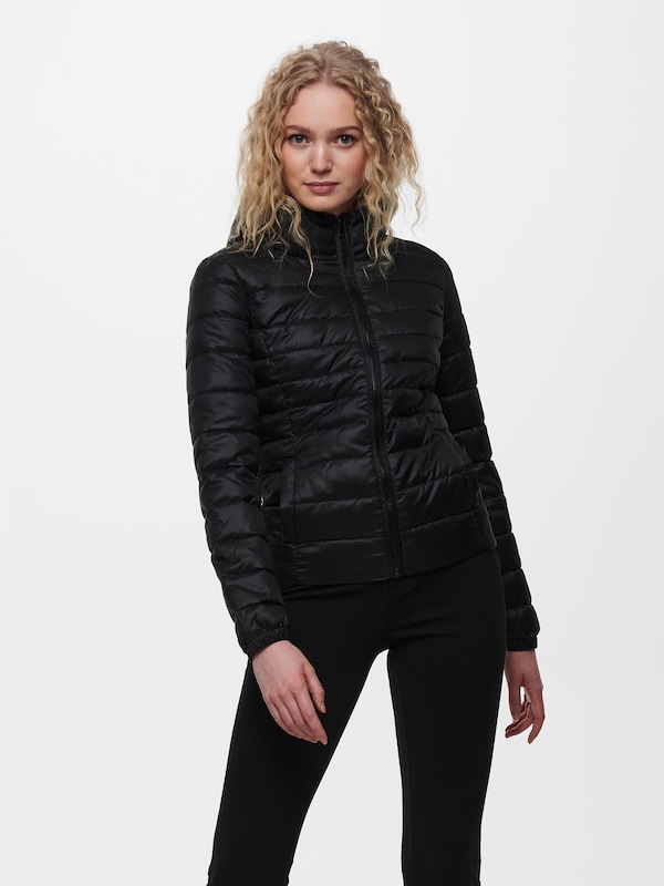 ONLY ONLY Übergangsjacke 'ONLTahoe' in Schwarz Osterangebot