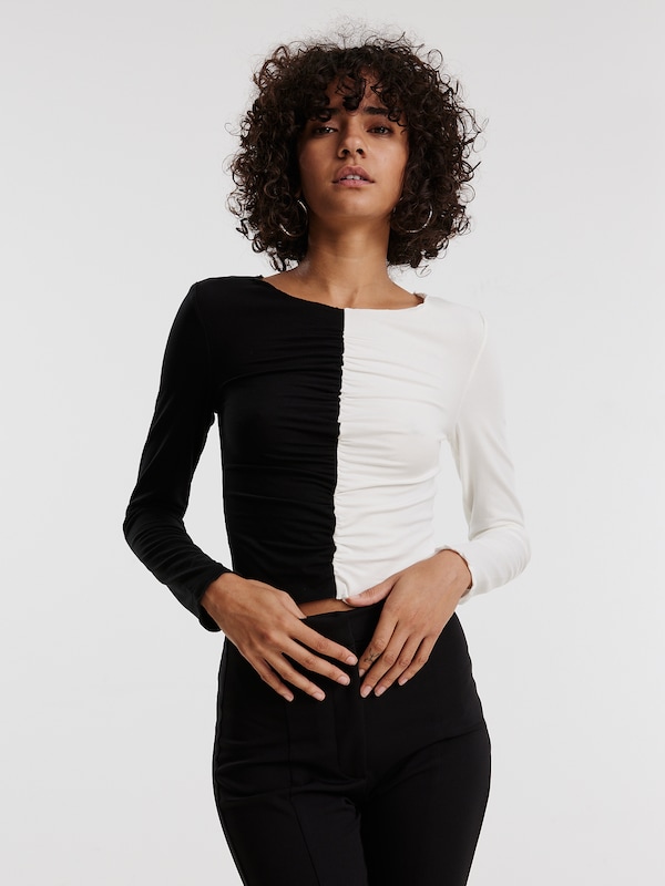 EDITED EDITED Shirt 'Karolina' in Schwarz Tiefpreis
